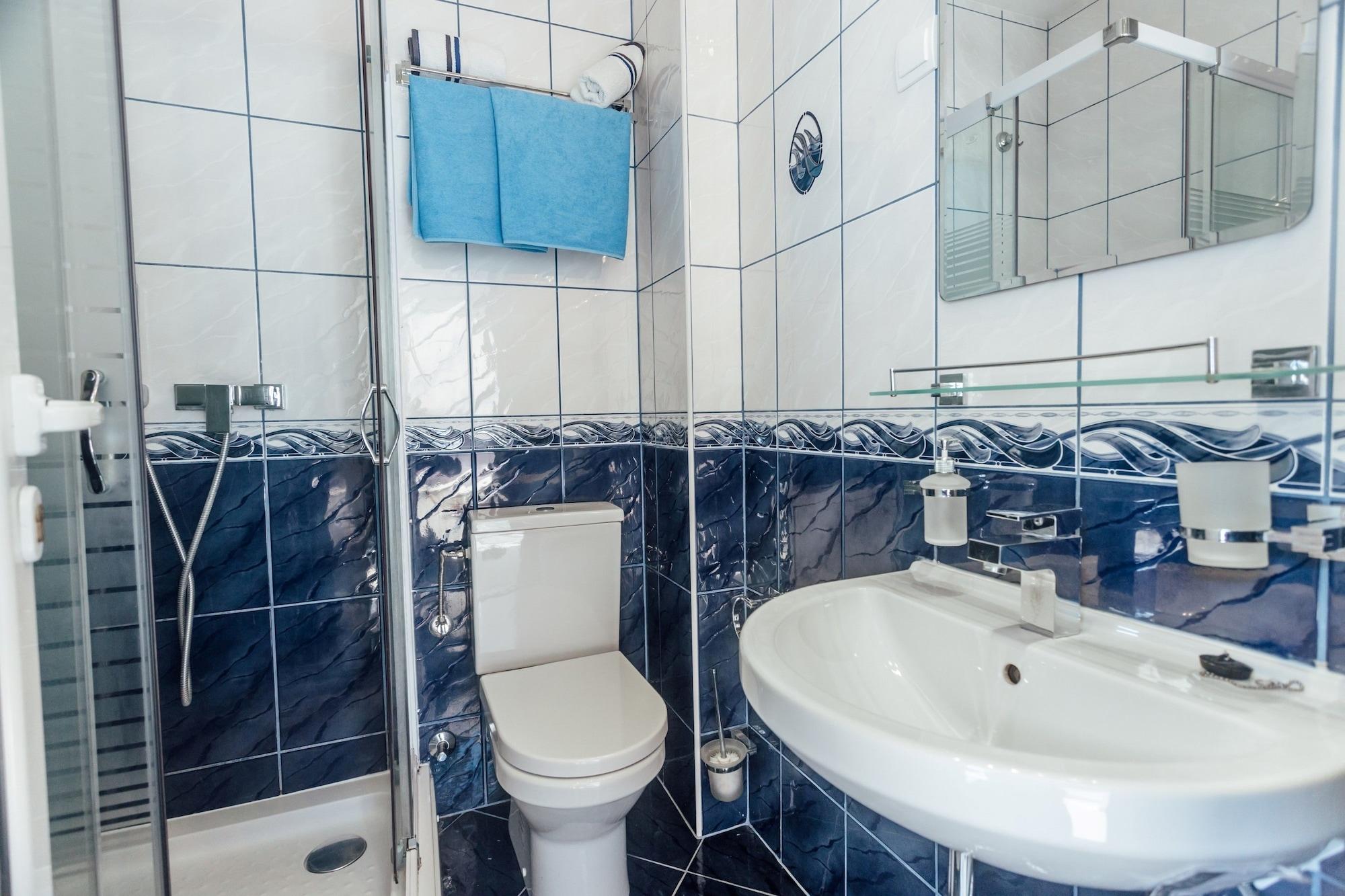 Apartments Monet Тиват Екстериор снимка