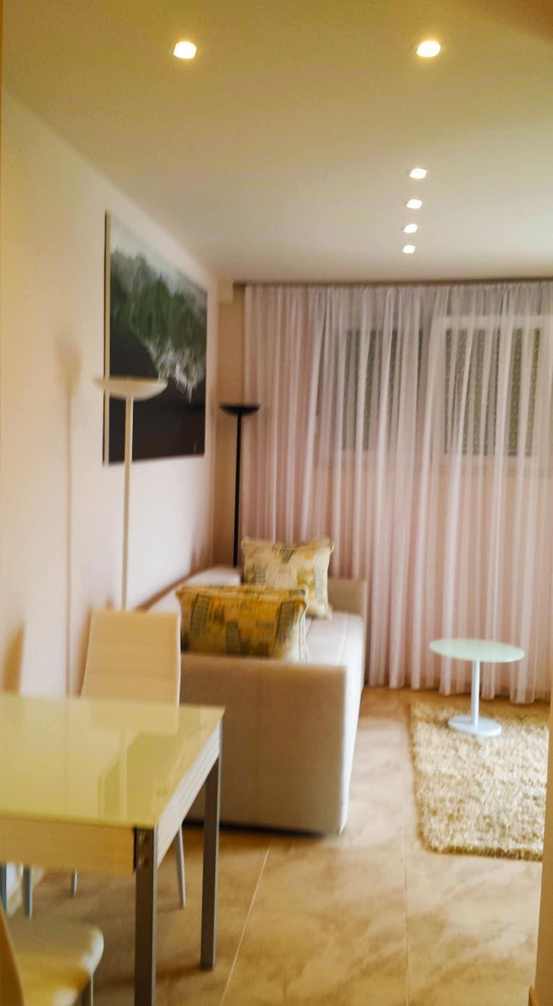 Apartments Monet Тиват Екстериор снимка