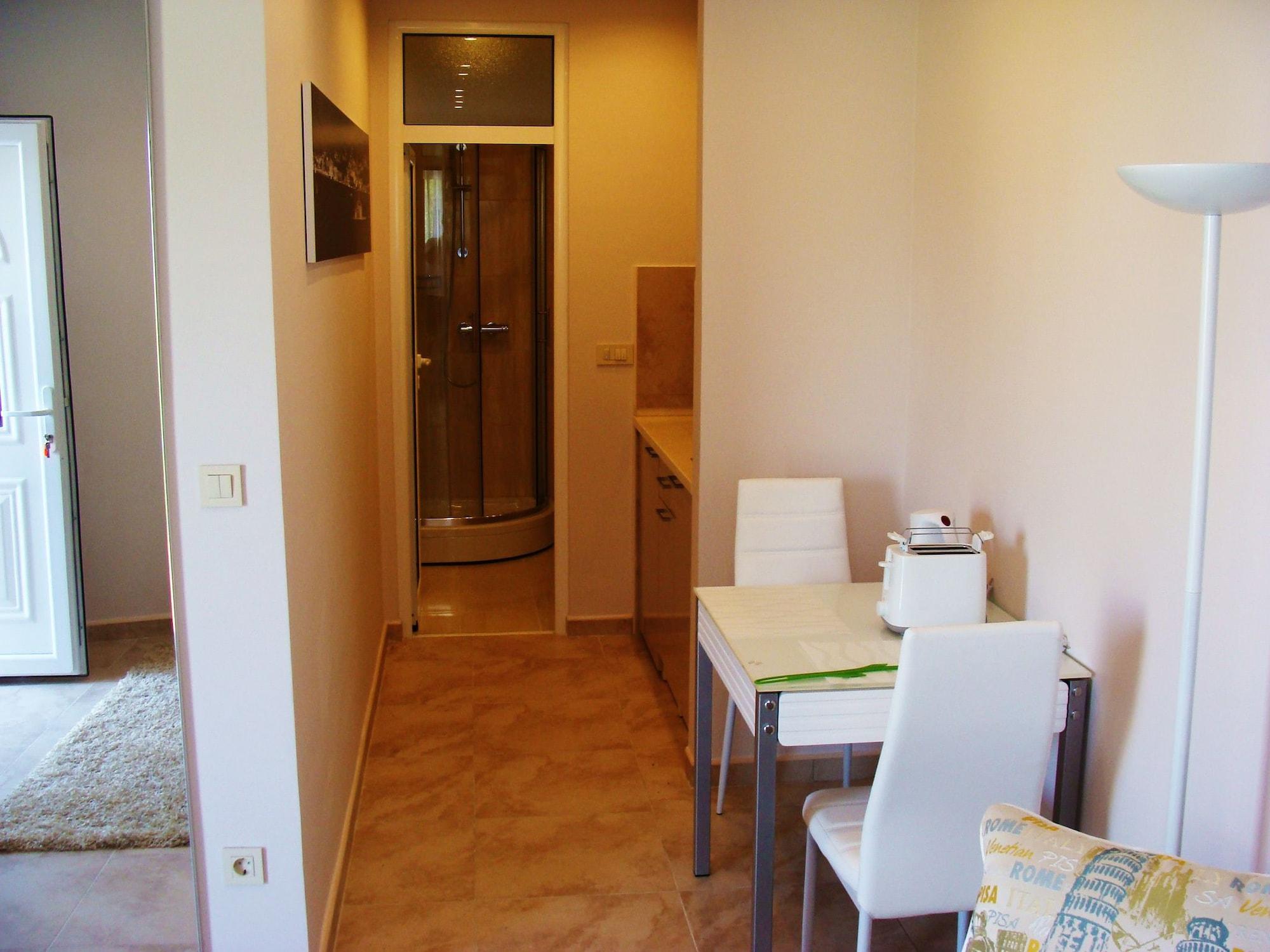 Apartments Monet Тиват Екстериор снимка