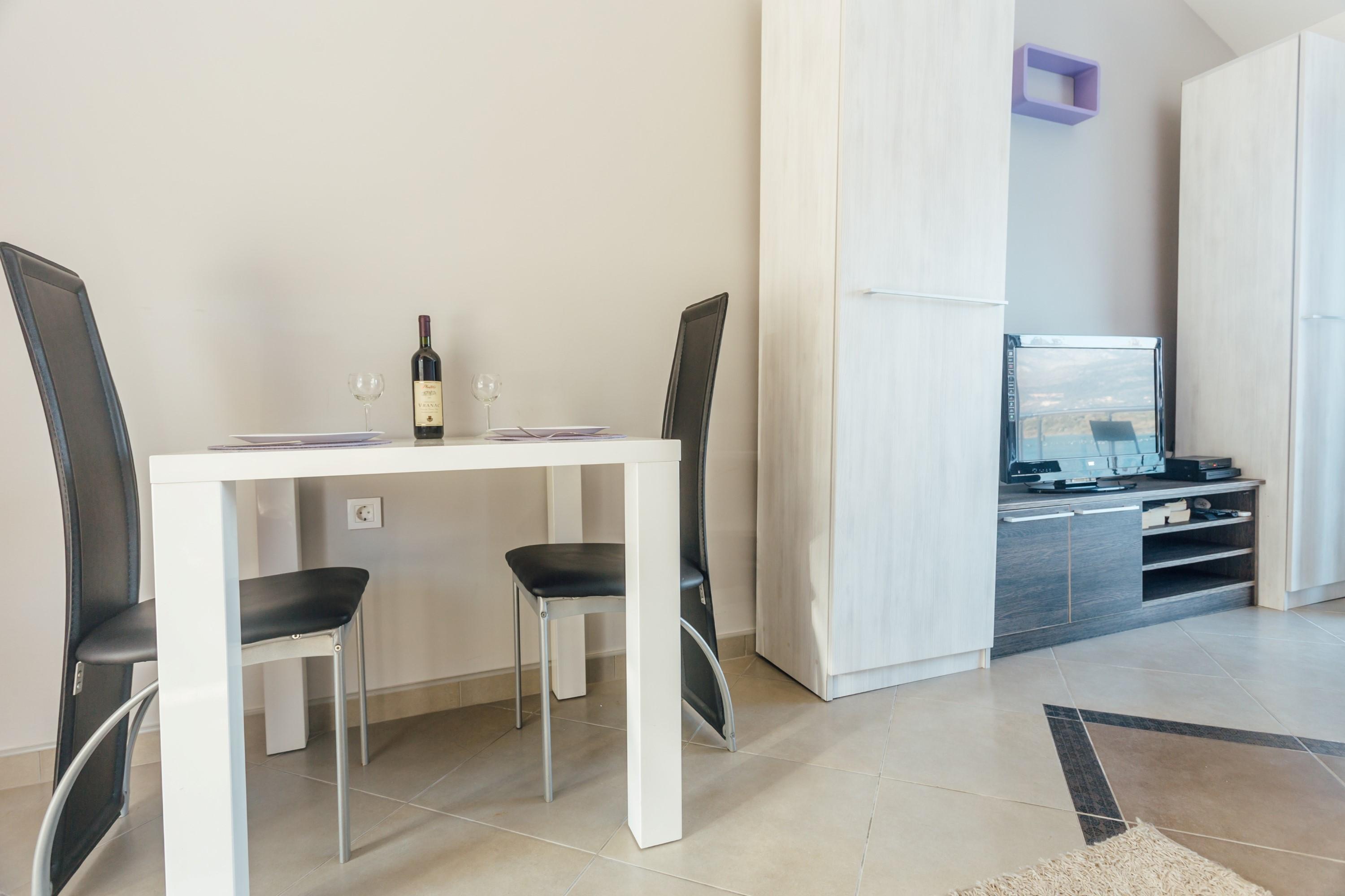 Apartments Monet Тиват Екстериор снимка